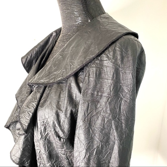 Textured Ruffle Front Coat - Picture 7 of 13